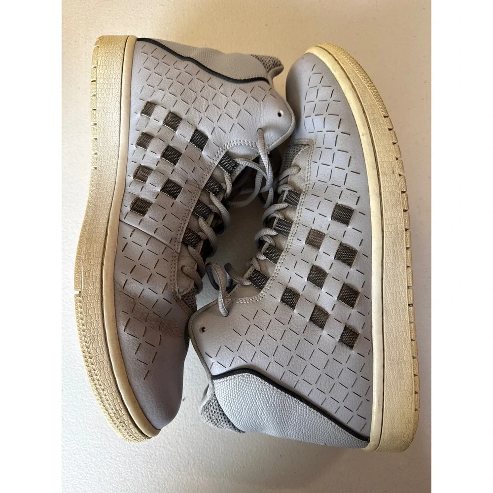 Jordan Wolf Grey Laser Cut High Top Sneakers Men 11 705141-003
